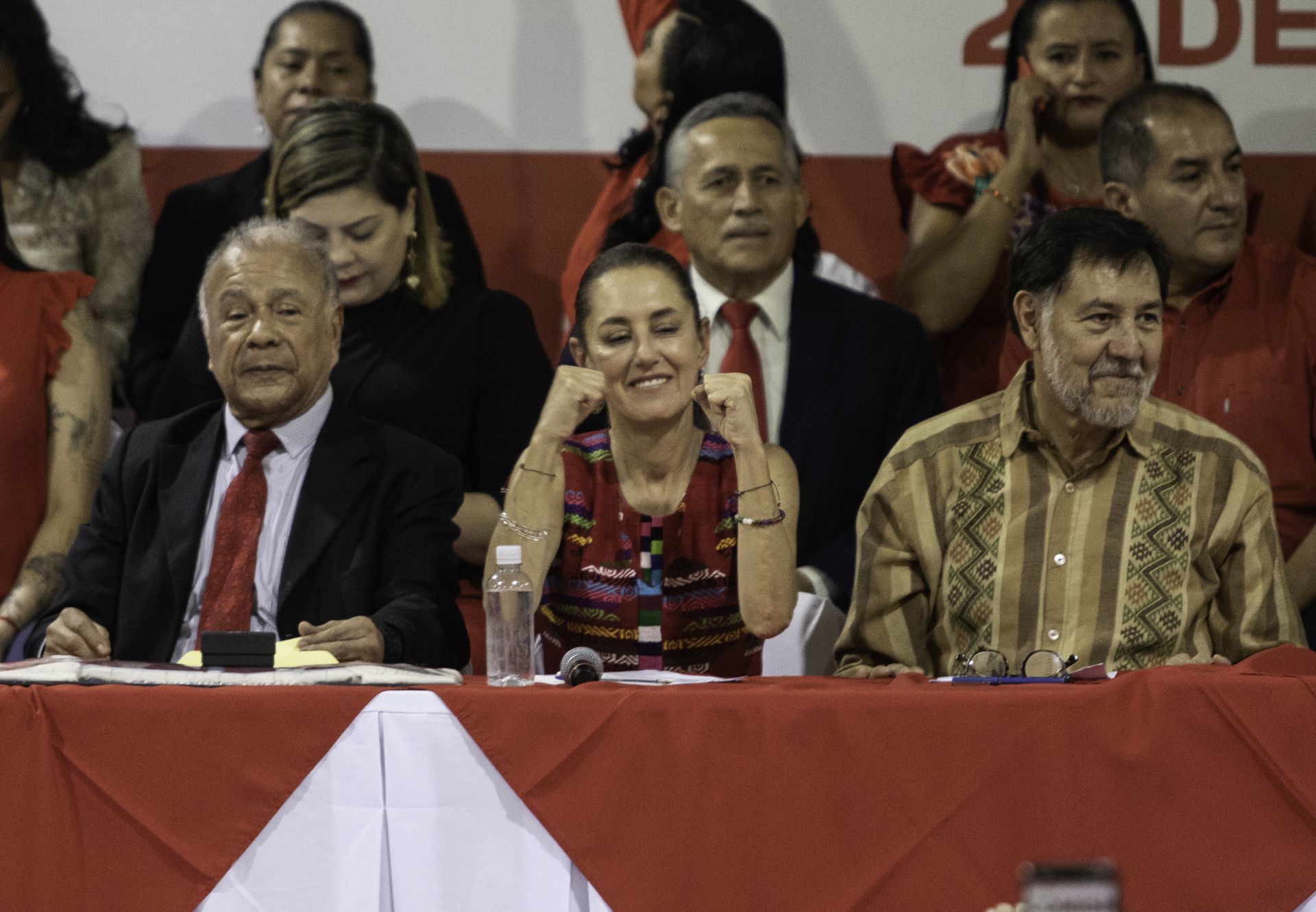 Ahora acusan plagio en tesis de Sheinbaum y ella se defiende