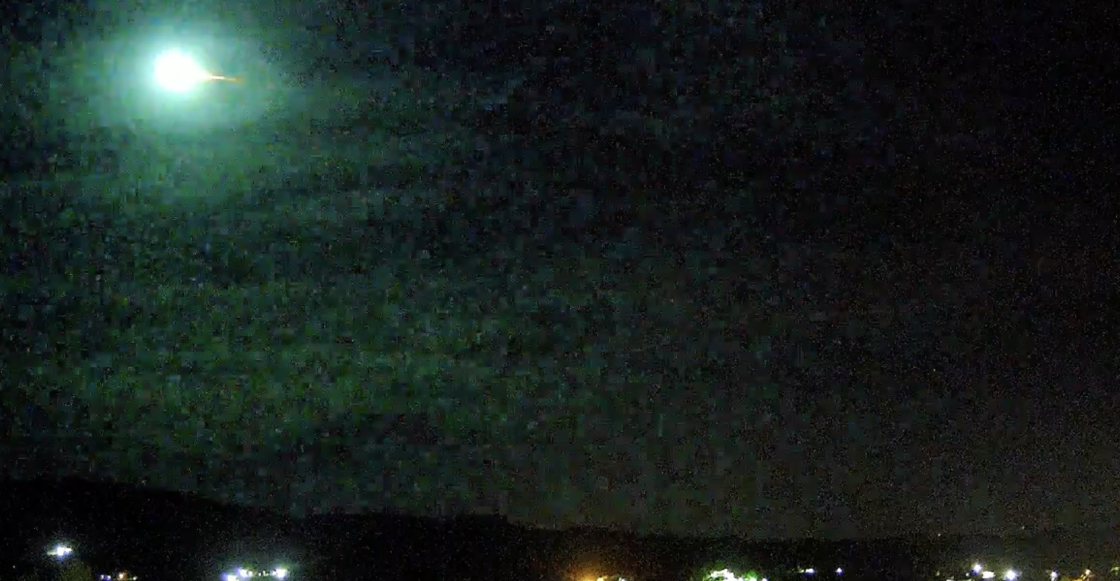 ahora-brasil-meteorito-ilumina-cielo (1)