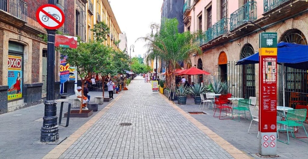 Bellezas de la calle Regina