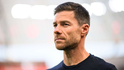 Bayer Leverkusen confirma la salida de Xabi Alonso