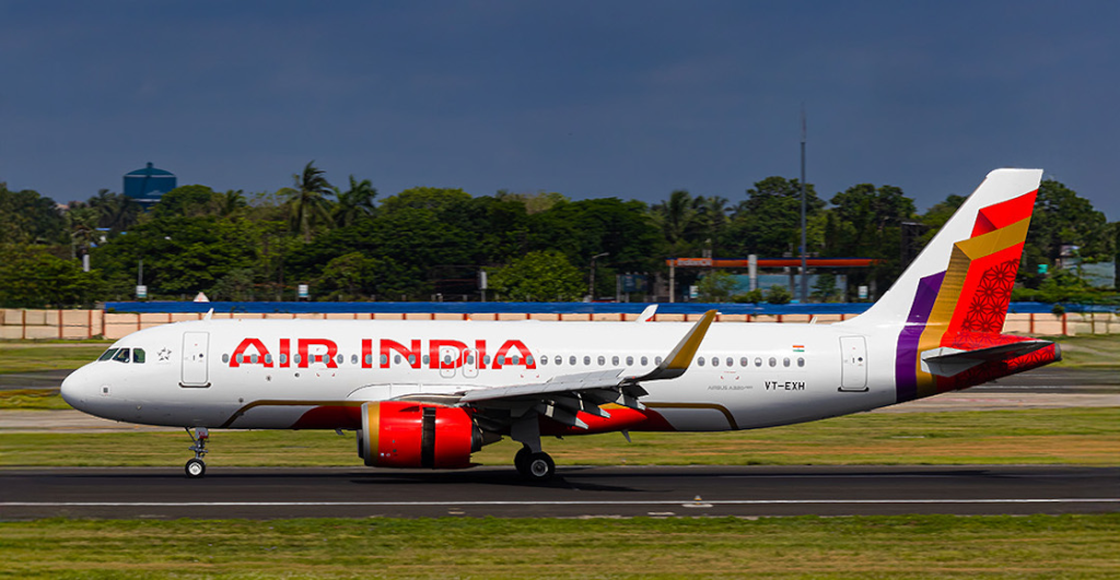 Analizan cajas negras del avión de Air India que se desplomó con 242 pasajeros